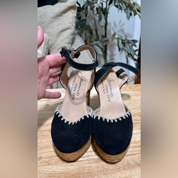 Gaimo Black Espadrille Wedges - Picture 2 of 8
